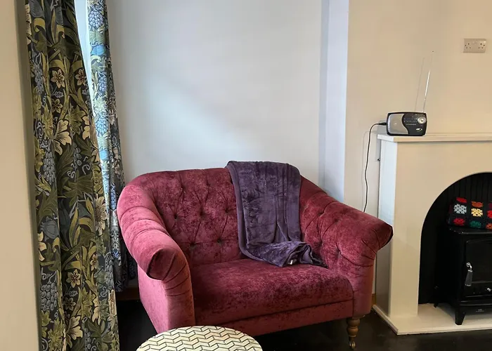 2 Bedroom Apartment Brecon
